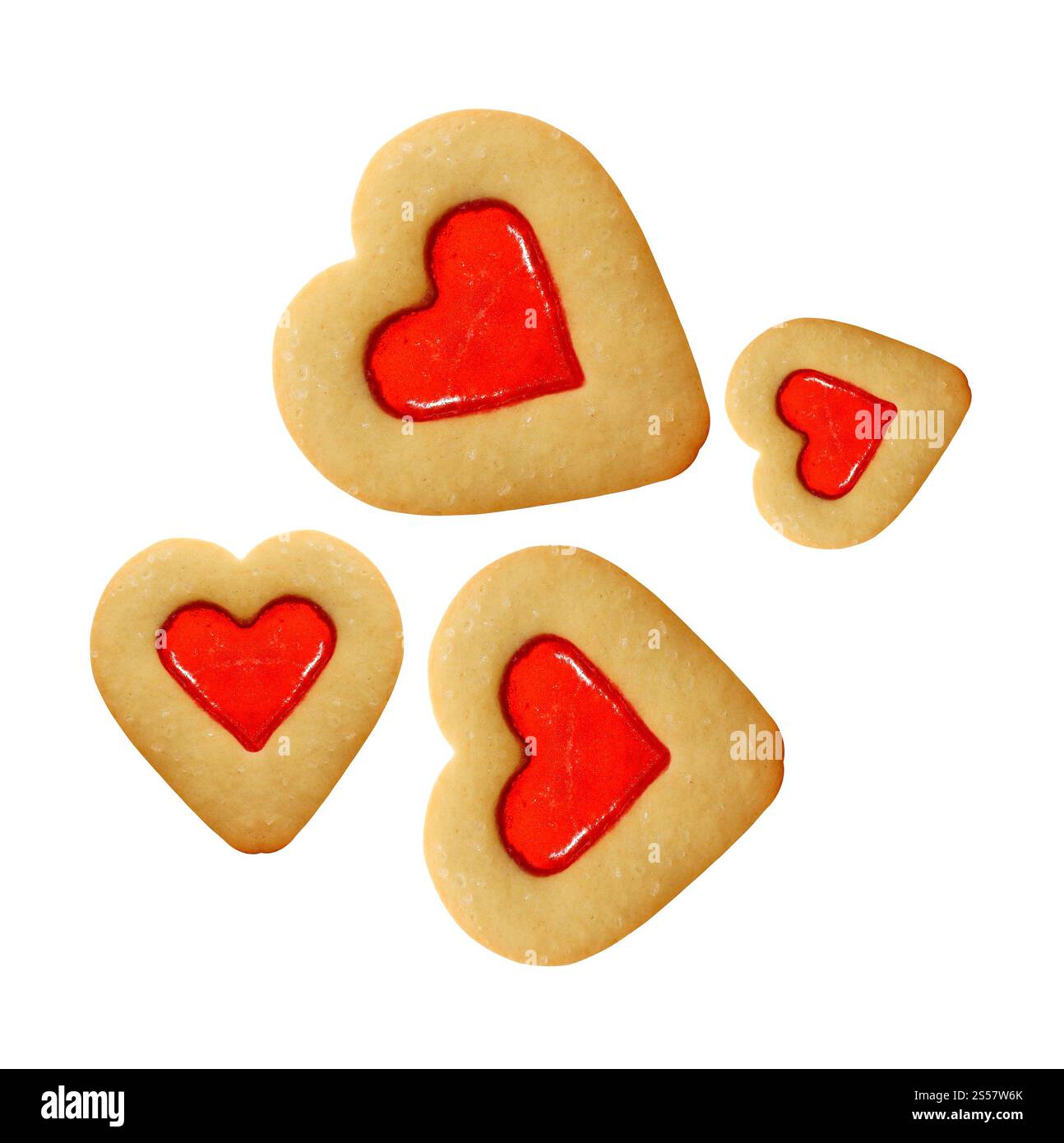 Biscotti a forma di cuore isolati su sfondo bianco. Biscotti a forma di cuore isolati Foto Stock Biscotti a forma di cuore isolati su sfondo bianco. Biscotti a forma di cuore isolati Foto Stock
