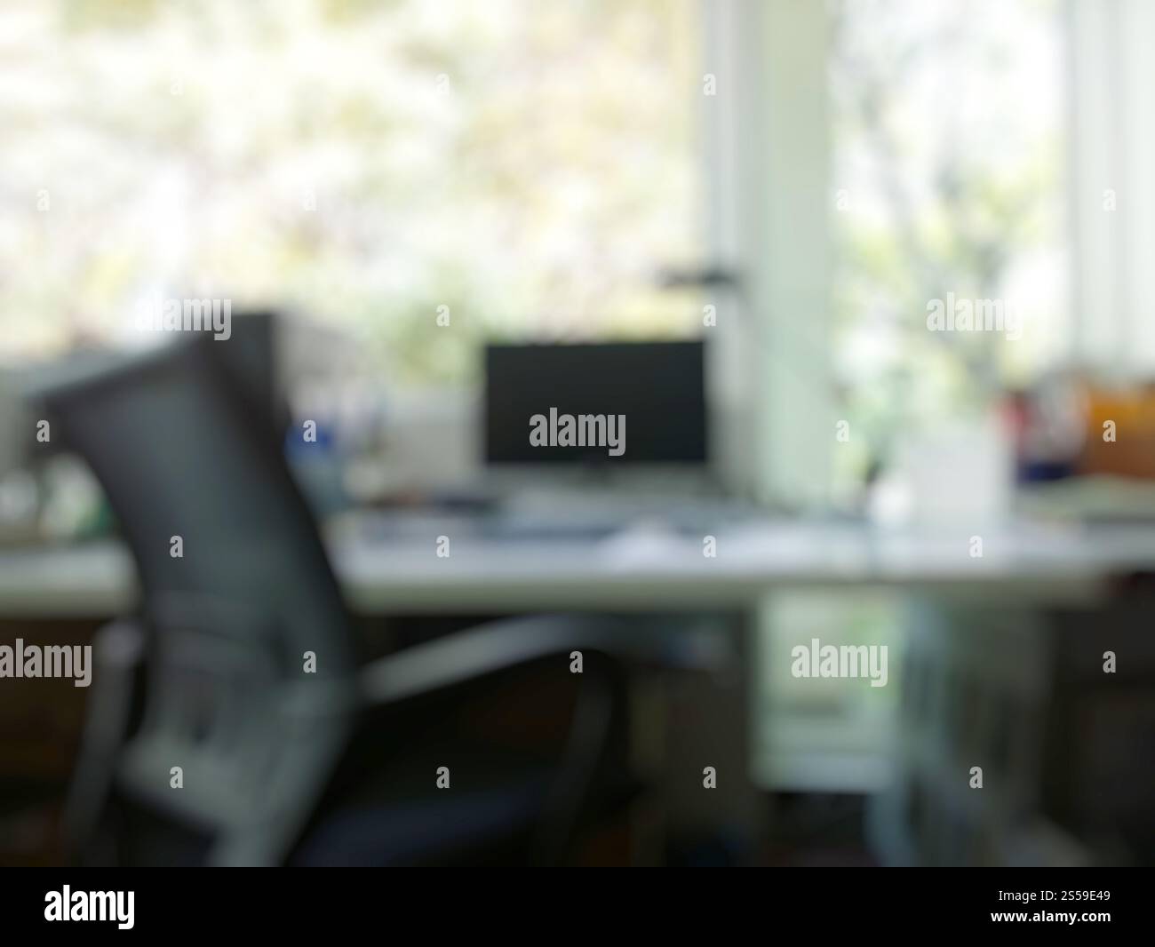 Abstract office con computer blur sullo sfondo Foto Stock