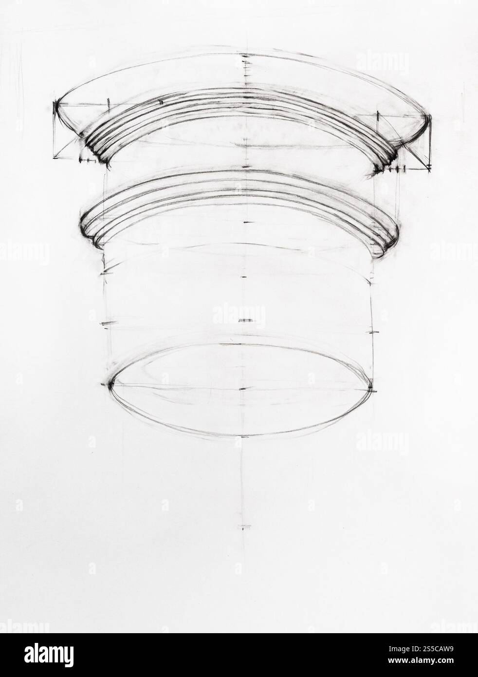 Prima fase del disegno accademico della capitale dorica disegnato a mano da matita nera su carta bianca Foto Stock