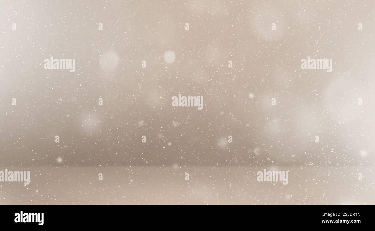 Particelle di fiocco di neve su sfondo beige. Biglietto d'auguri di Natale in bianco. Particelle di fiocco di neve su sfondo beige Foto Stock