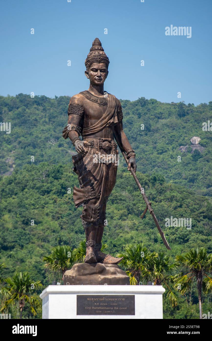 Re Ramkhamhaeng il grande dei 7 Re Rajabhakti Park vicino alla città di Hua Hin nella provincia di Prachuap Khiri Khan in Thailandia, Thailandia, Hua Foto Stock