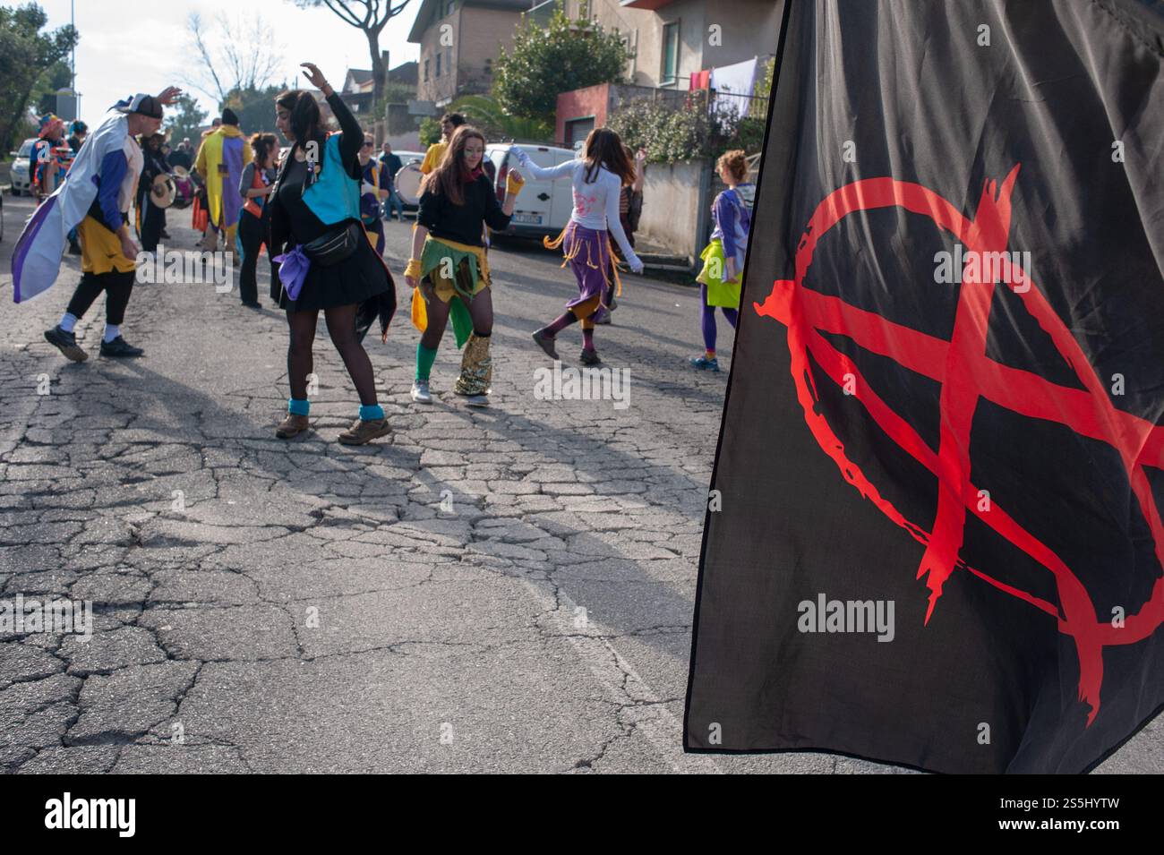 31 dicembre 2024 - Roma, Italia: Odio il carcere e la società che ne ha bisogno, presidio al carcere di Rebibbia © Andrea Sabbadini Foto Stock