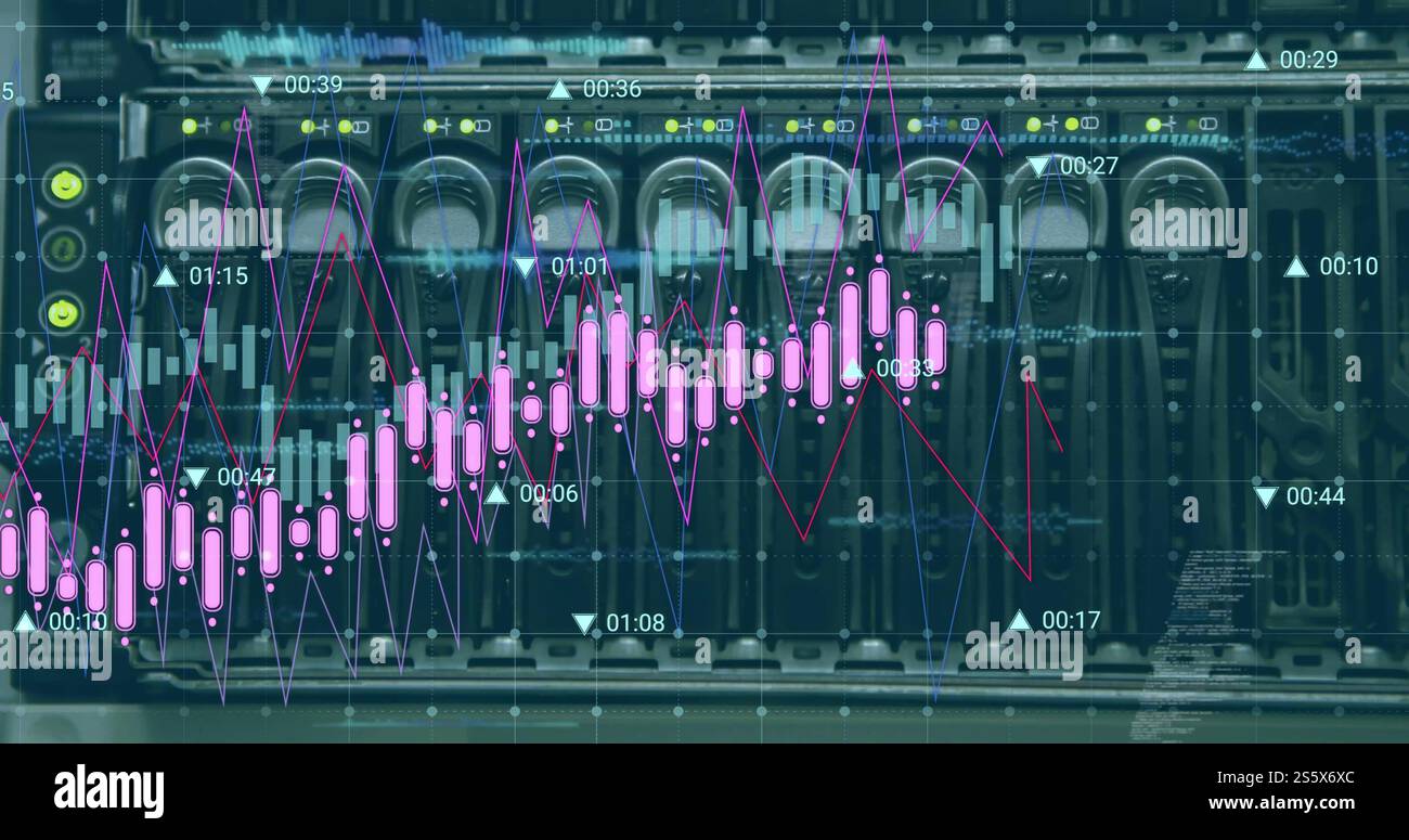 Immagine dell'elaborazione dei dati digitali su server di computer Foto Stock