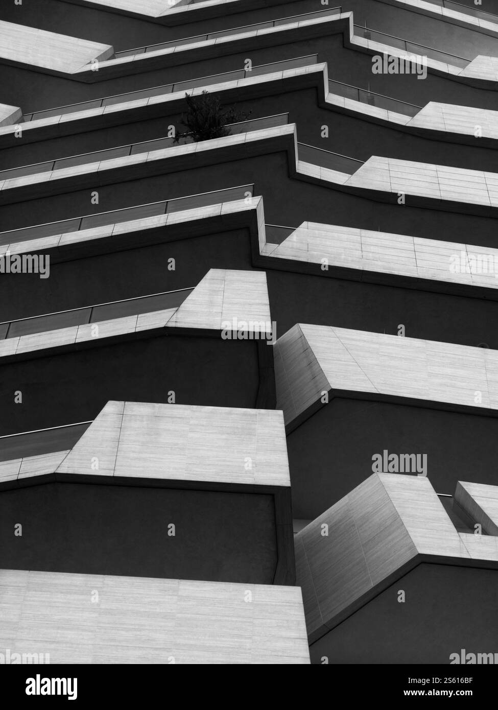 CityLife, moderno quartiere commerciale e residenziale di Milano, Lombardia, Italia, con le tre Torri Foto Stock