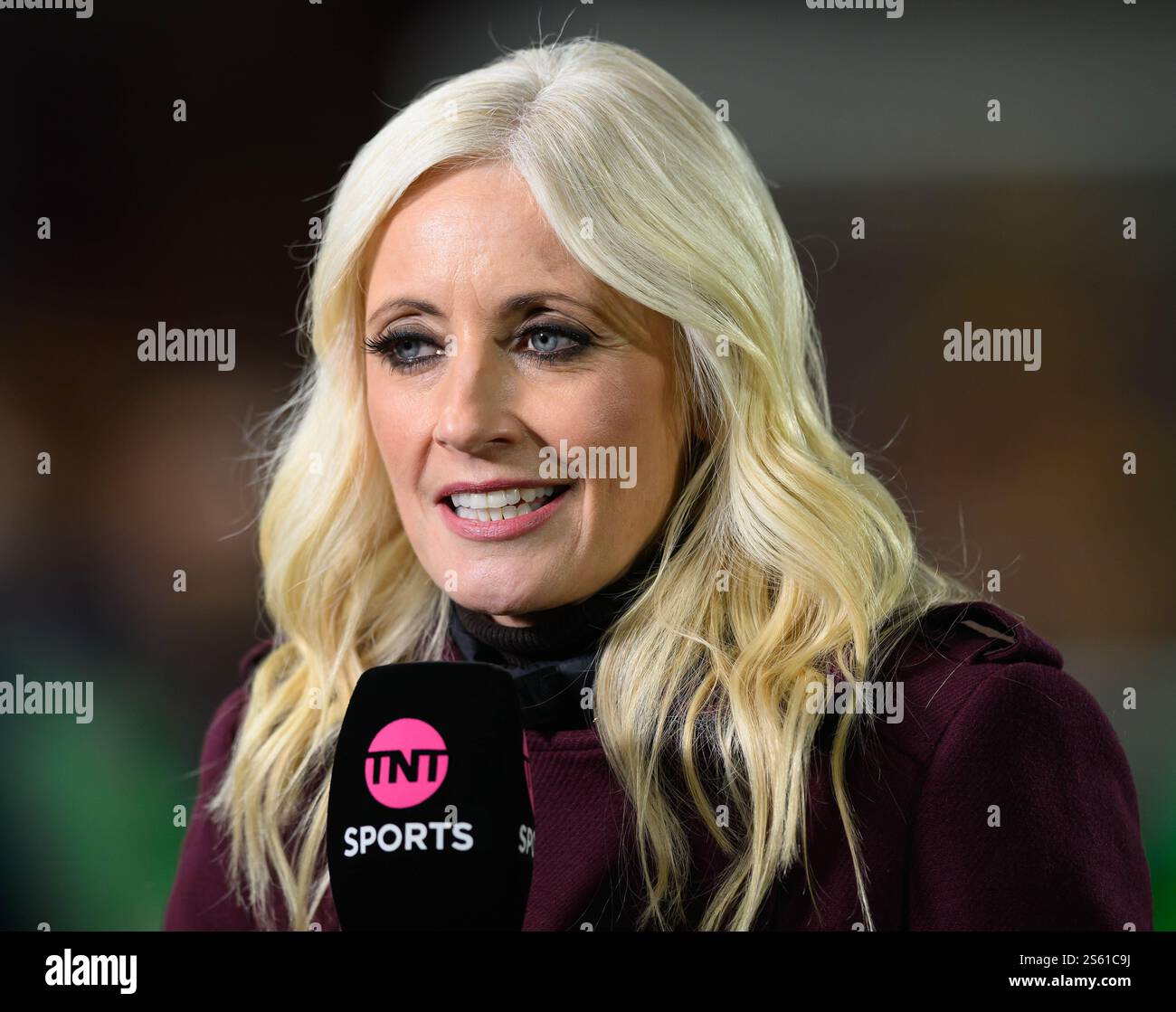 Londra, Regno Unito. 14 gennaio 2025. Brentford contro Manchester City - Premier League - Gtech Community Stadium. Presentatore SPORTIVO TNT Lynsey Hipgrave. Crediti immagine: Mark Pain /Alamy Live News Foto Stock