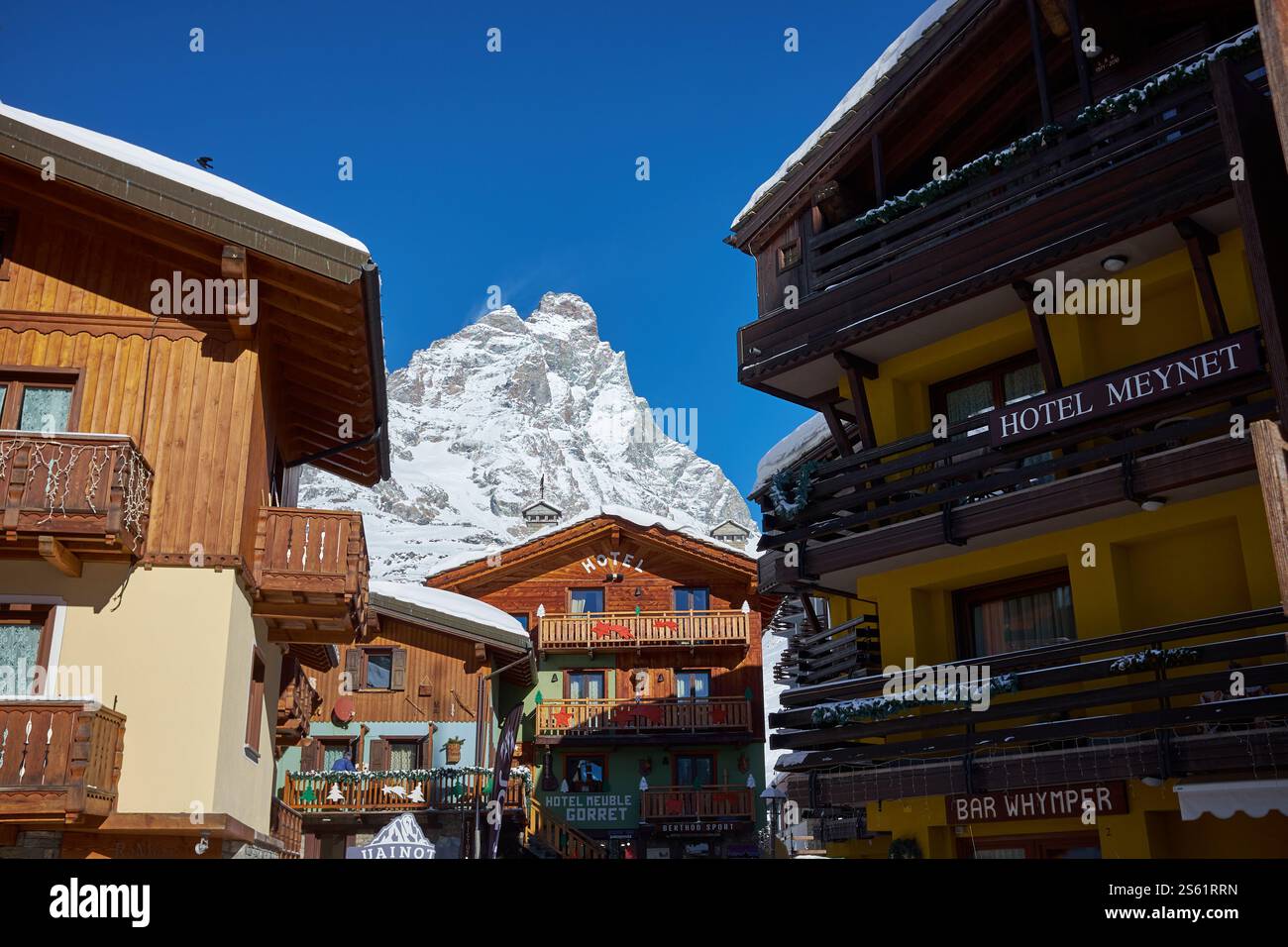 Stazione sciistica Breuil-Cervinia nelle Alpi italiane, Valle d'Aosta Foto Stock