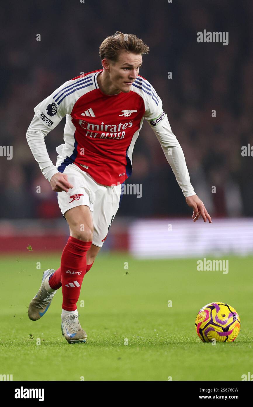 Londra, Regno Unito. 15 gennaio 2025. Martin Odegaard dell'Arsenal durante la partita di Premier League all'Emirates Stadium di Londra. Il credito per immagini dovrebbe essere: Simon Bellis/Sportimage Credit: Sportimage Ltd/Alamy Live News Foto Stock