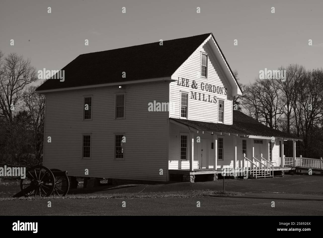 Lee and Gordon's Mills (1880) è uno dei mulini più antichi della Georgia ed è iscritto nel National Register of Historical Places. Foto Stock