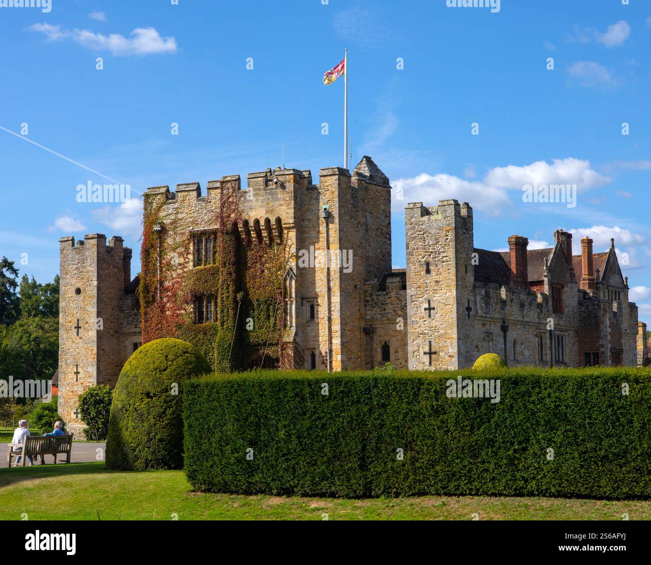 Kent, Regno Unito - 16 settembre 2024: Lo splendido castello di Hever nel Kent, Regno Unito. L'edificio è l'ex casa di Anna Bolena. Foto Stock