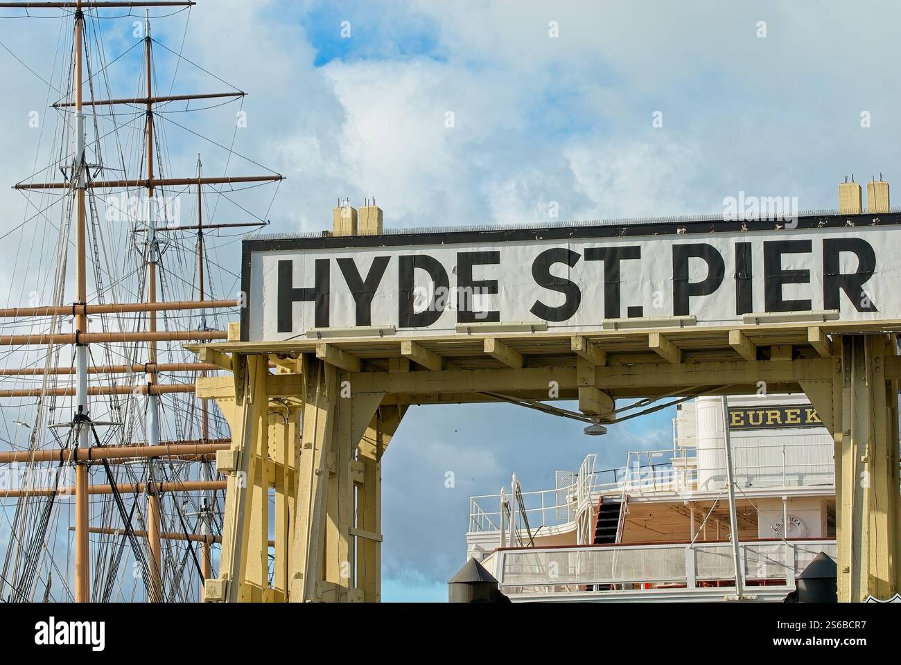 Lo storico molo di Hyde Street fa parte del San Francisco Maritime National Historical Park Foto Stock