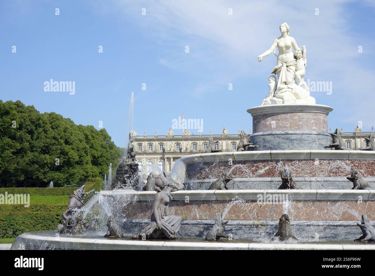 Una immagine di una bella fontana a Herrenchiemsee Foto Stock