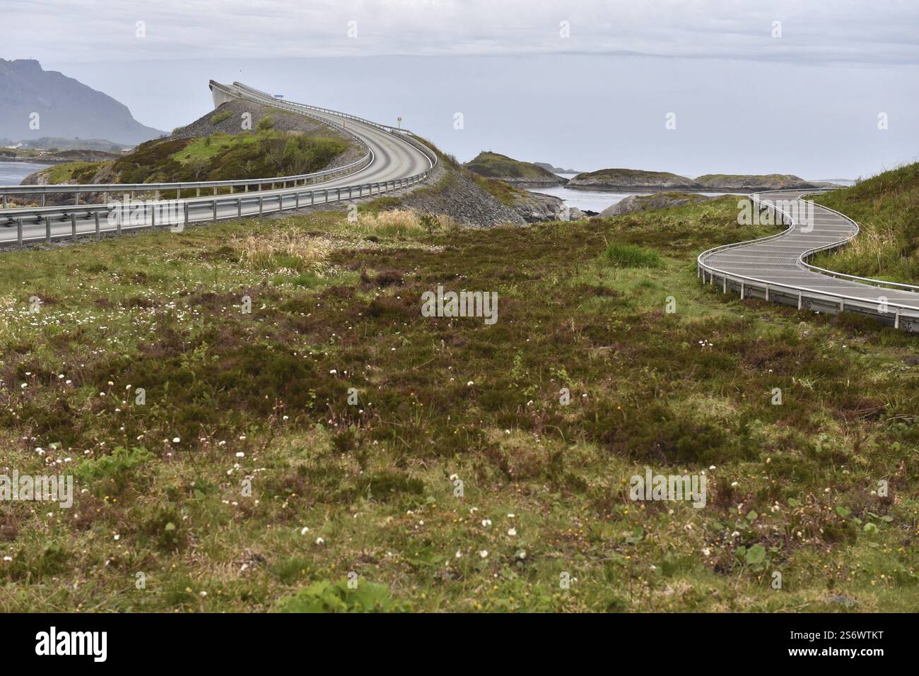 La Atlantic Road, strada di campagna in Norvegia Foto Stock