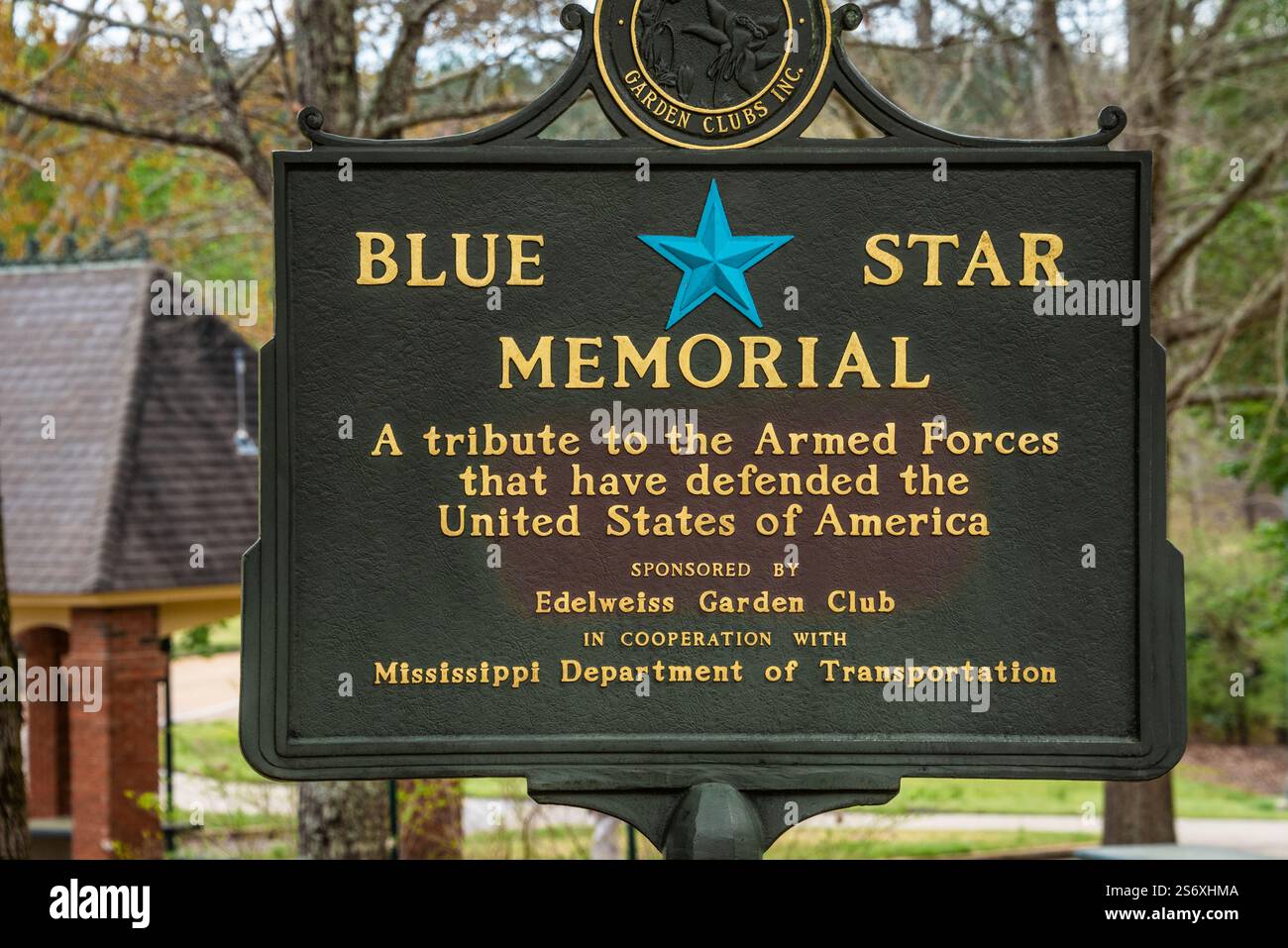Segnaletica Blue Star Memorial presso il Mississippi Welcome Center lungo la i-22 a Tremont, Mississippi. (USA) Foto Stock