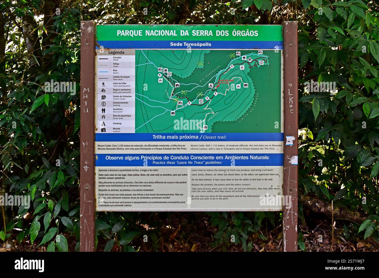 TERESOPOLIS, RIO DE JANEIRO, BRASILE - 23 maggio 2023: Mappa delle località del Parco Nazionale Foto Stock