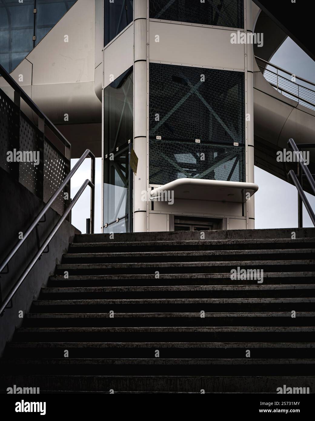 Fotografia di strada giorno piovoso Foto Stock