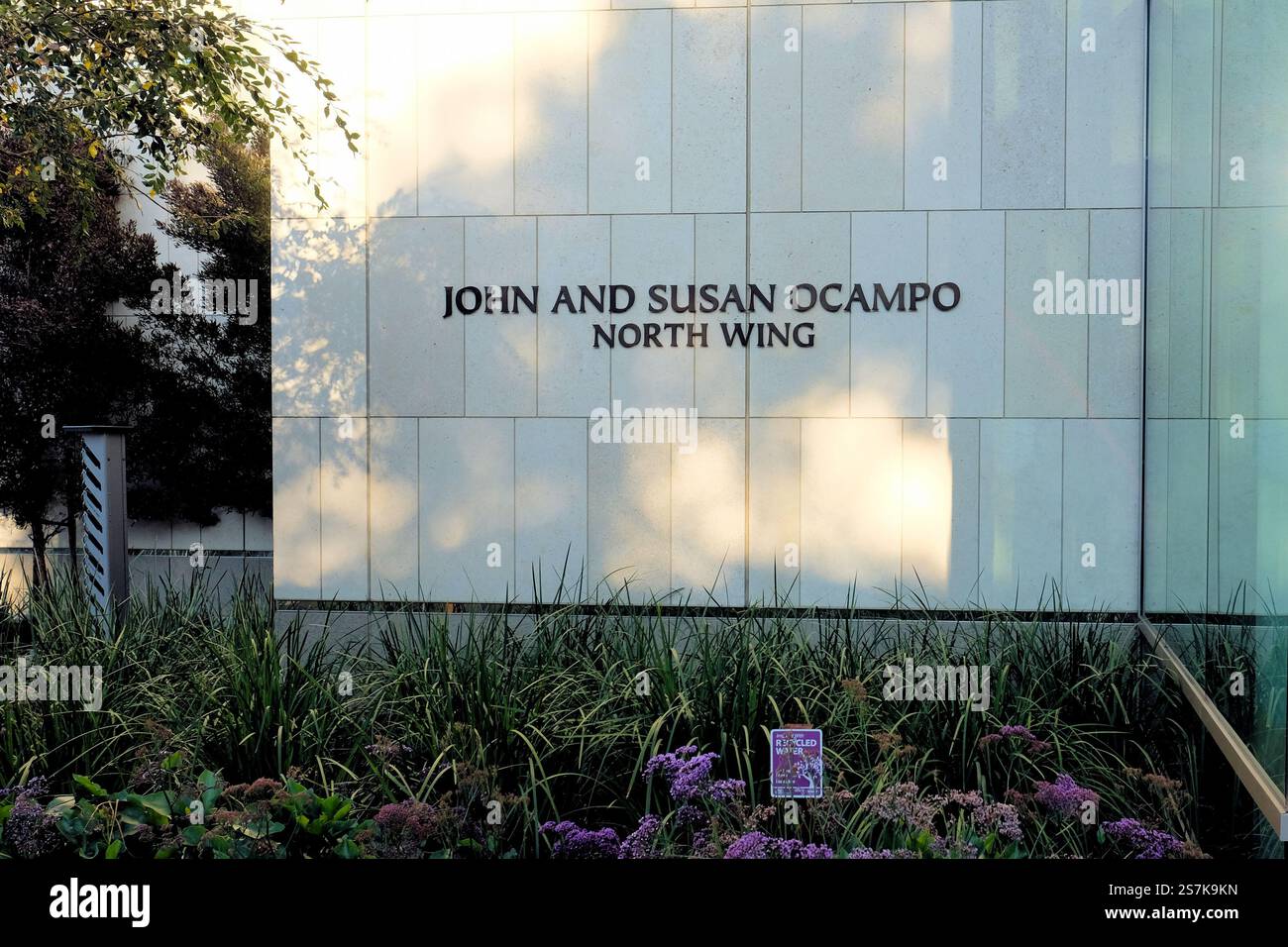 Ala nord John e Susan Ocampo del Sobrato Campus for Discovery and Innovation presso la Santa Clara University di Santa Clara, California. Foto Stock