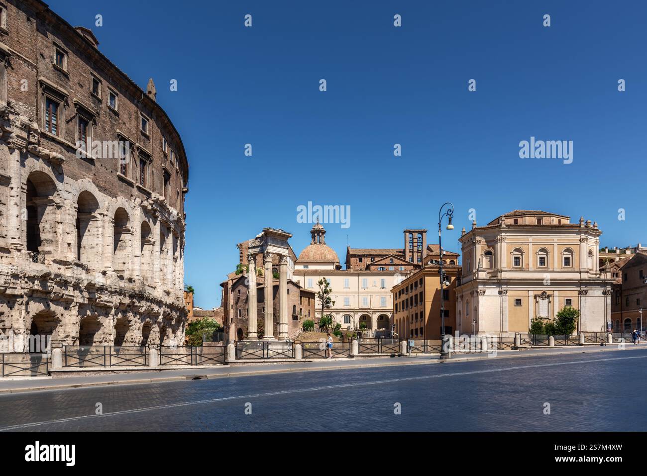 Templi di Apollo Sosiano e Bellona, Roma, Italia Foto Stock