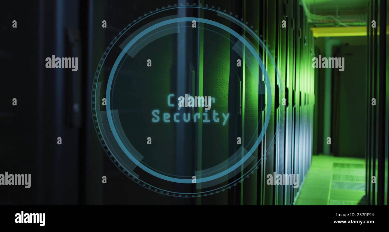 Immagine dell'elaborazione digitale dei dati con l'icona del lucchetto sui server dei computer Foto Stock