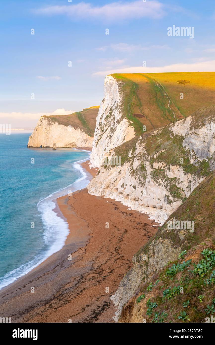 Vista di Bat's Head sulla costa del Dorset nell'Inghilterra meridionale. Foto Stock