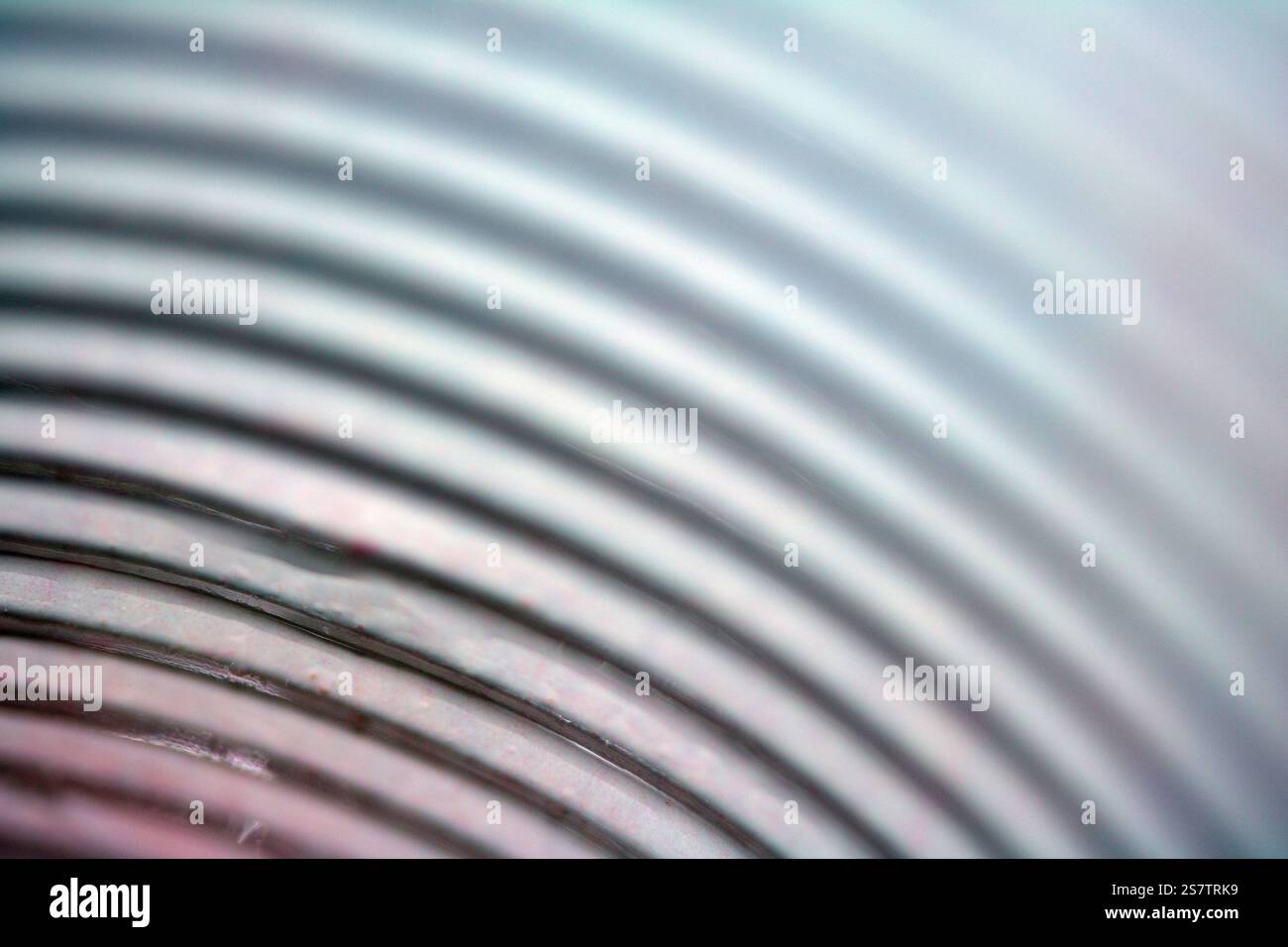 Linee geometriche in metallo astratte Swirl Industrial and Electronic Technology background Foto Stock