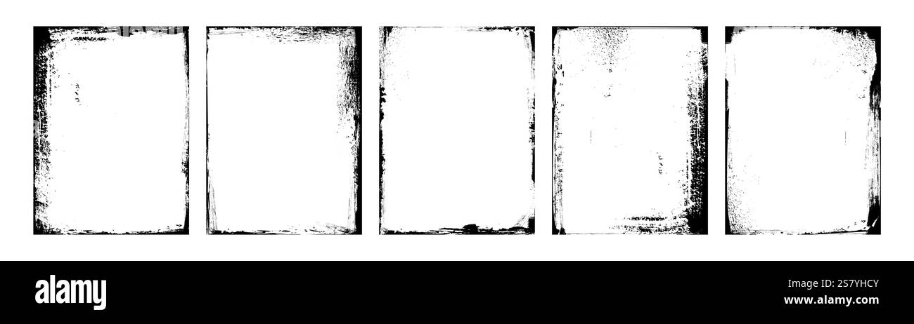 Vecchie coperture isolate su sfondo bianco. Immagine vettoriale realistica di cornici di carta rettangolari graffiate con texture granulosa, mockup di registrazione su cd usurato con superficie vuota e bordi irregolari Illustrazione Vettoriale