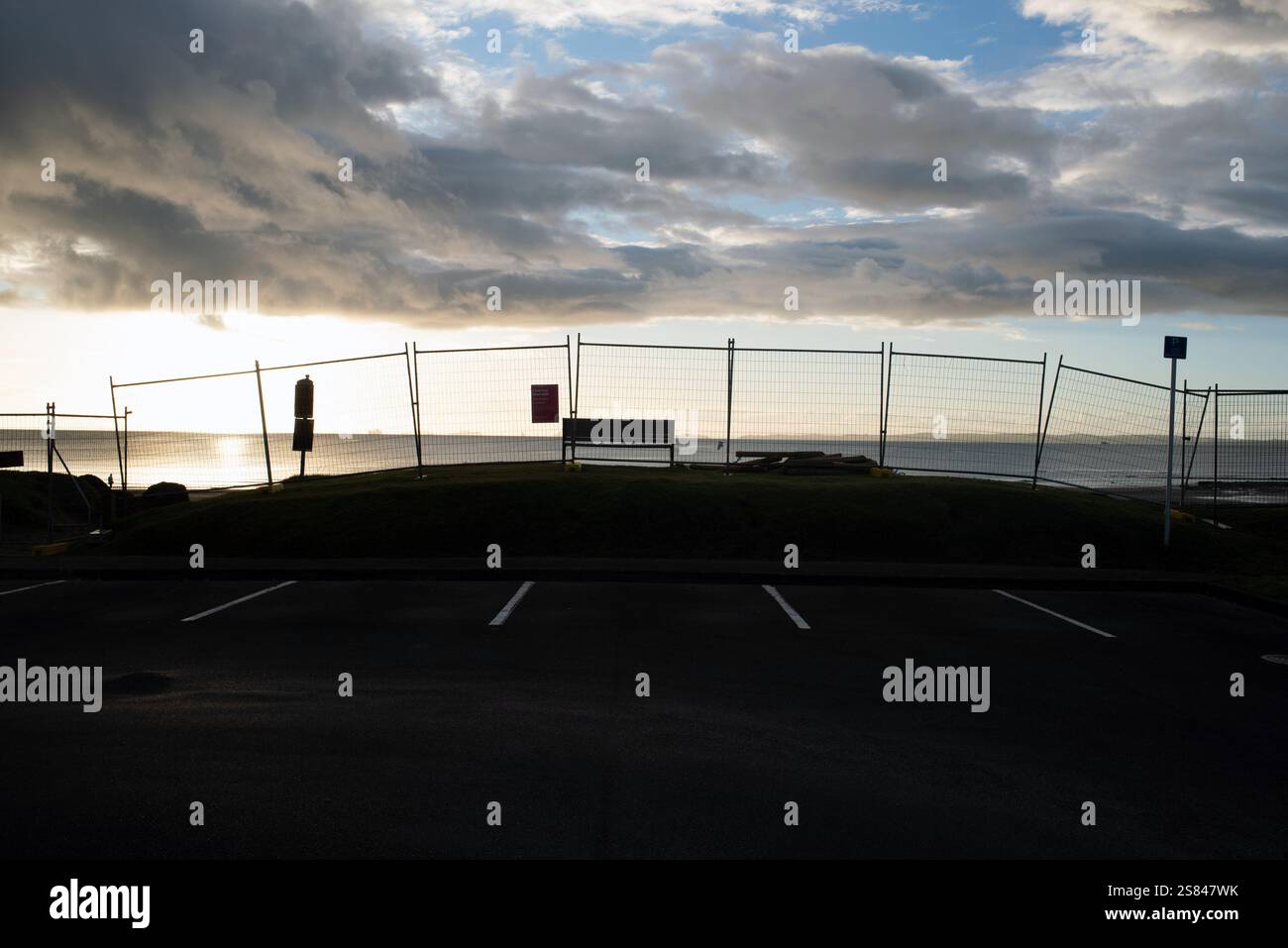 Costa nord di Auckland, Nuova Zelanda. Parcheggio a Browns Bay Foto Stock