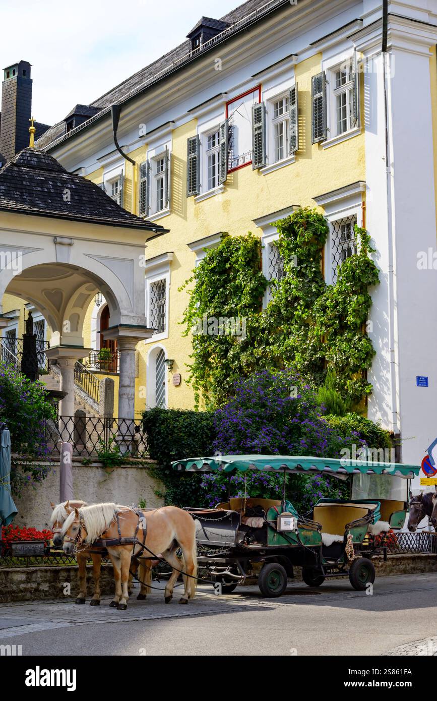 Centro storico di Attersee sul lago Atterss nelle Alpi austriache Foto Stock
