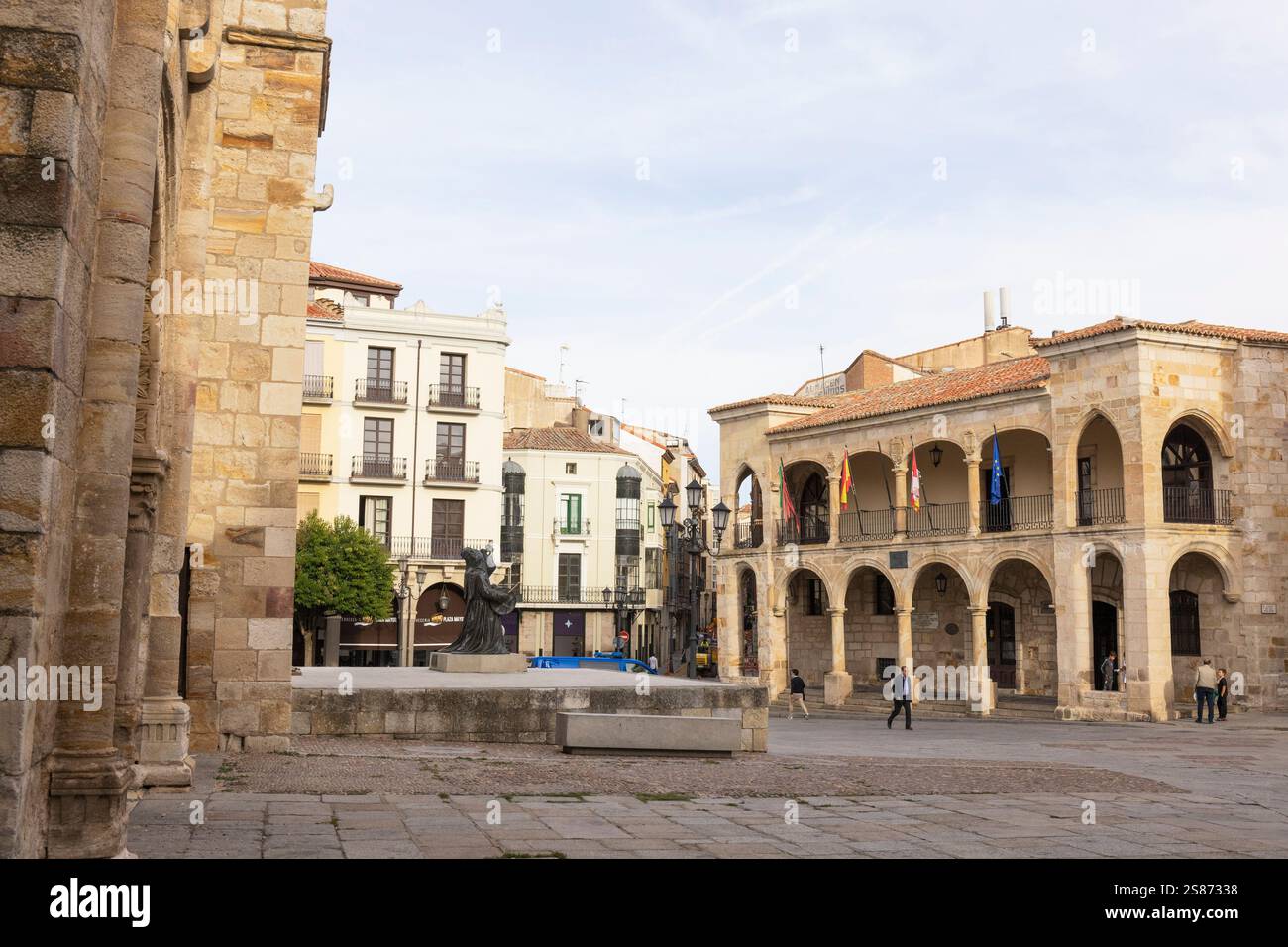 Vecchio municipio, Plaza Mayor, Zamora, provincia di Zamora, Castiglia e León, Spagna. Foto Stock