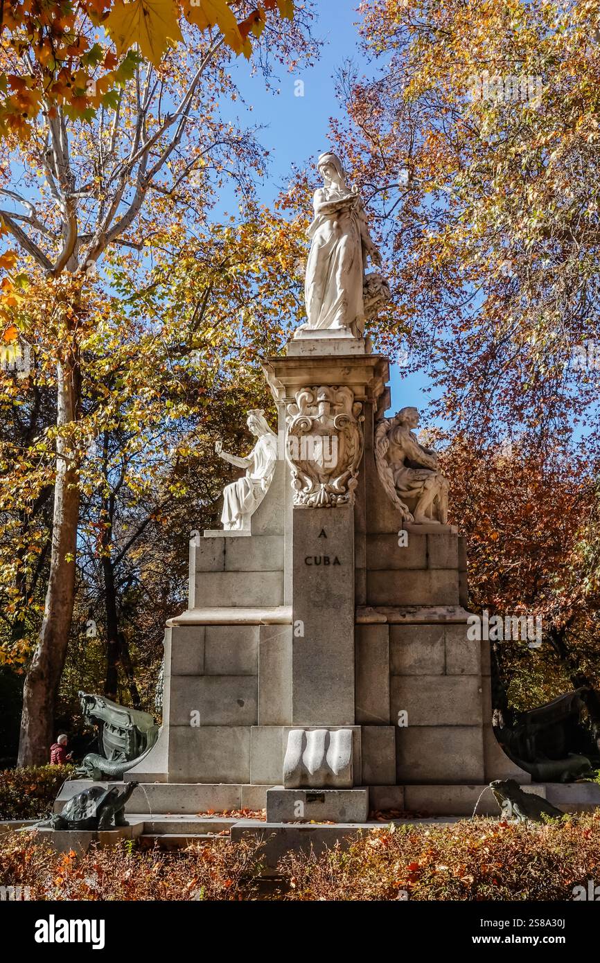 Il Monumento alla Repubblica di Cuba è una statua notevole nel Parco El Retiro, Madrid, Spagna. (Monumento a la República de Cuba) Foto Stock