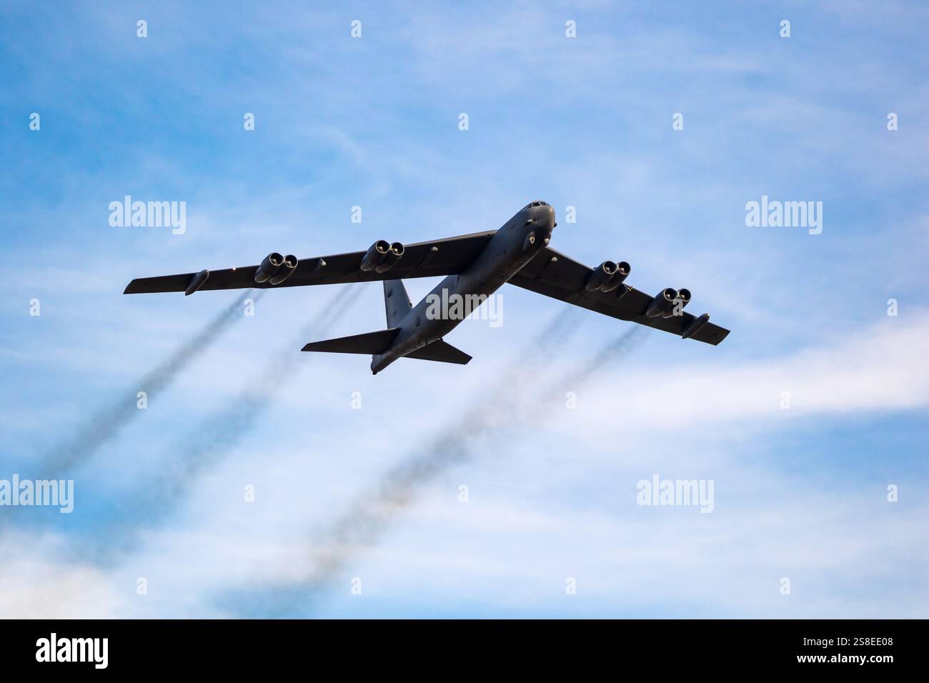 Boeing B-52H Stratofortress della US Air Force in volo da Barksdale AFB. Sanicole, Belgio - 13 settembre 2019 Foto Stock