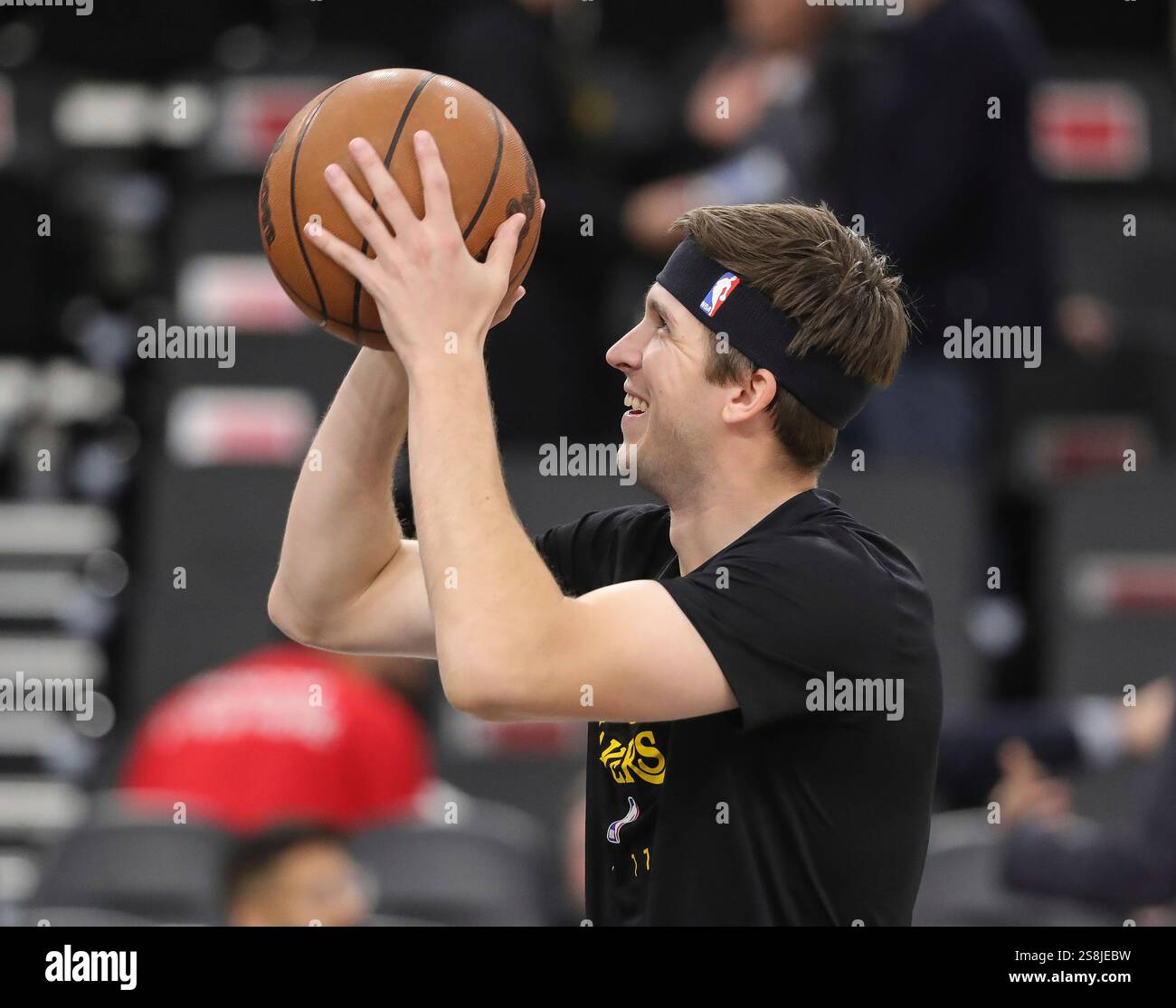 INGLEWOOD, CA - JANUARY 19 : Los Angeles Lakers guard Austin Reaves (15) during the Los Angeles Lakers vs Los Angeles Clippers on January 19, 2025, at Intuit Dome in Inglewood, California. (Photo by Jevone Moore/Icon Sportswire) (Icon Sportswire via AP Images) Foto Stock