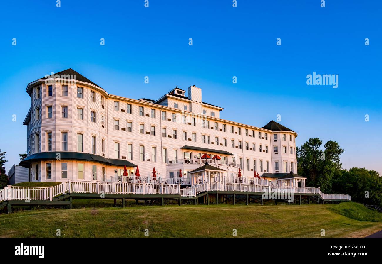 Facciata dell'hotel Chequamegon, Ashland, Wisconsin, USA Foto Stock