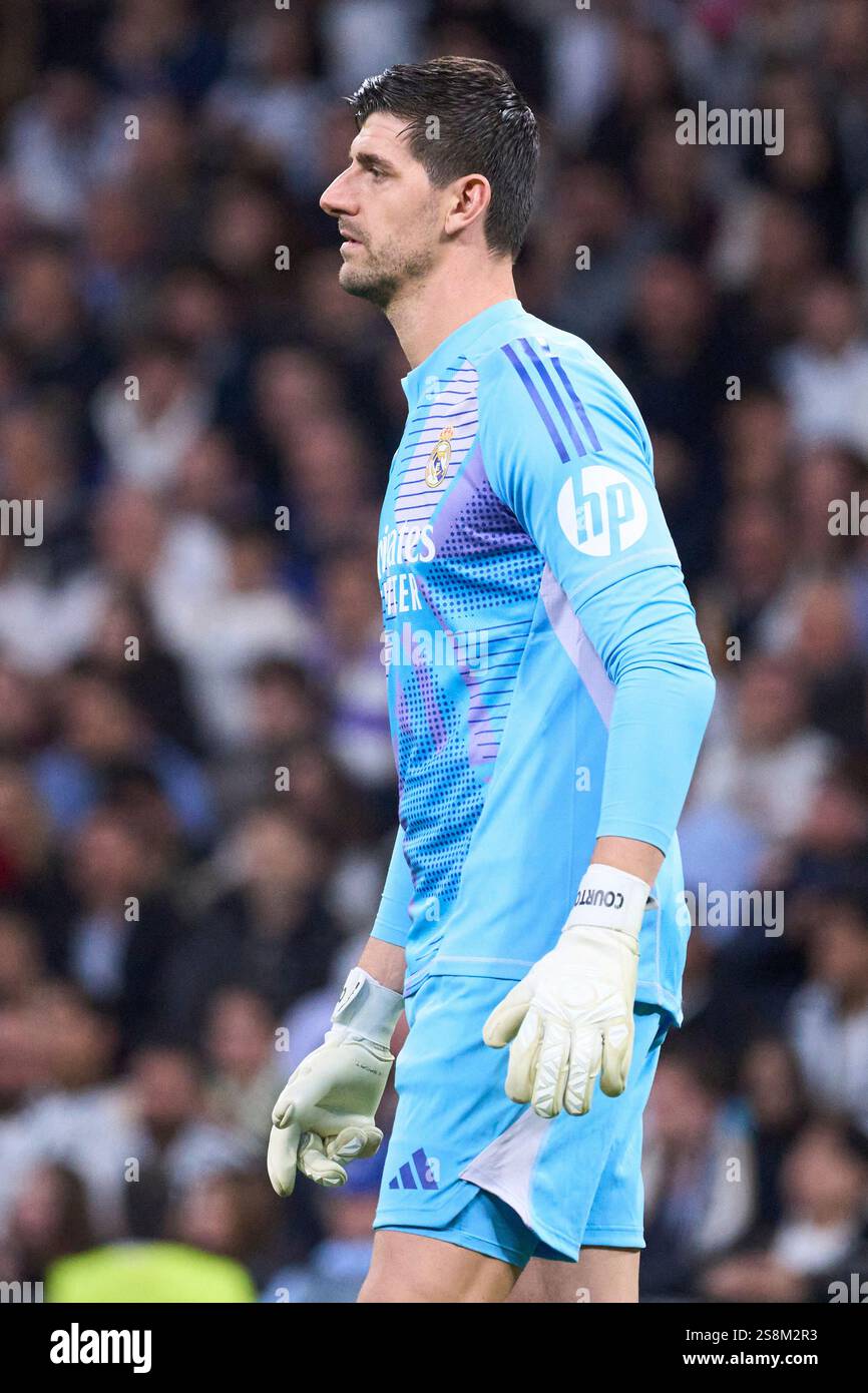 Thibaut Courtois Maglia Real Madrid 2021 22 969 Immagini, Foto