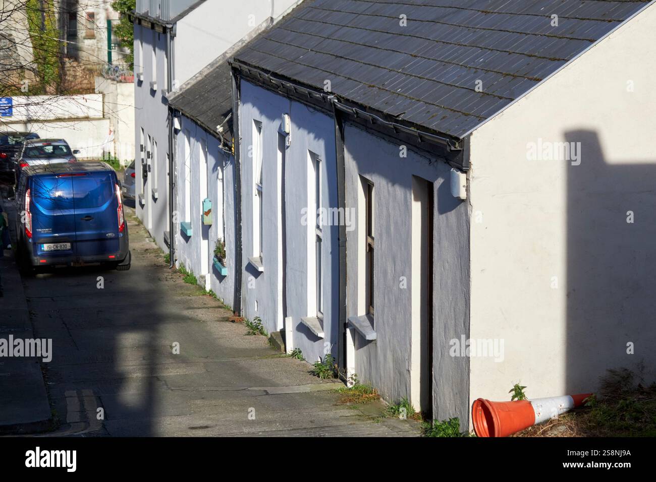 vecchi cottage terrazzati sulla vecchia kilmainham dublino repubblica d'irlanda Foto Stock