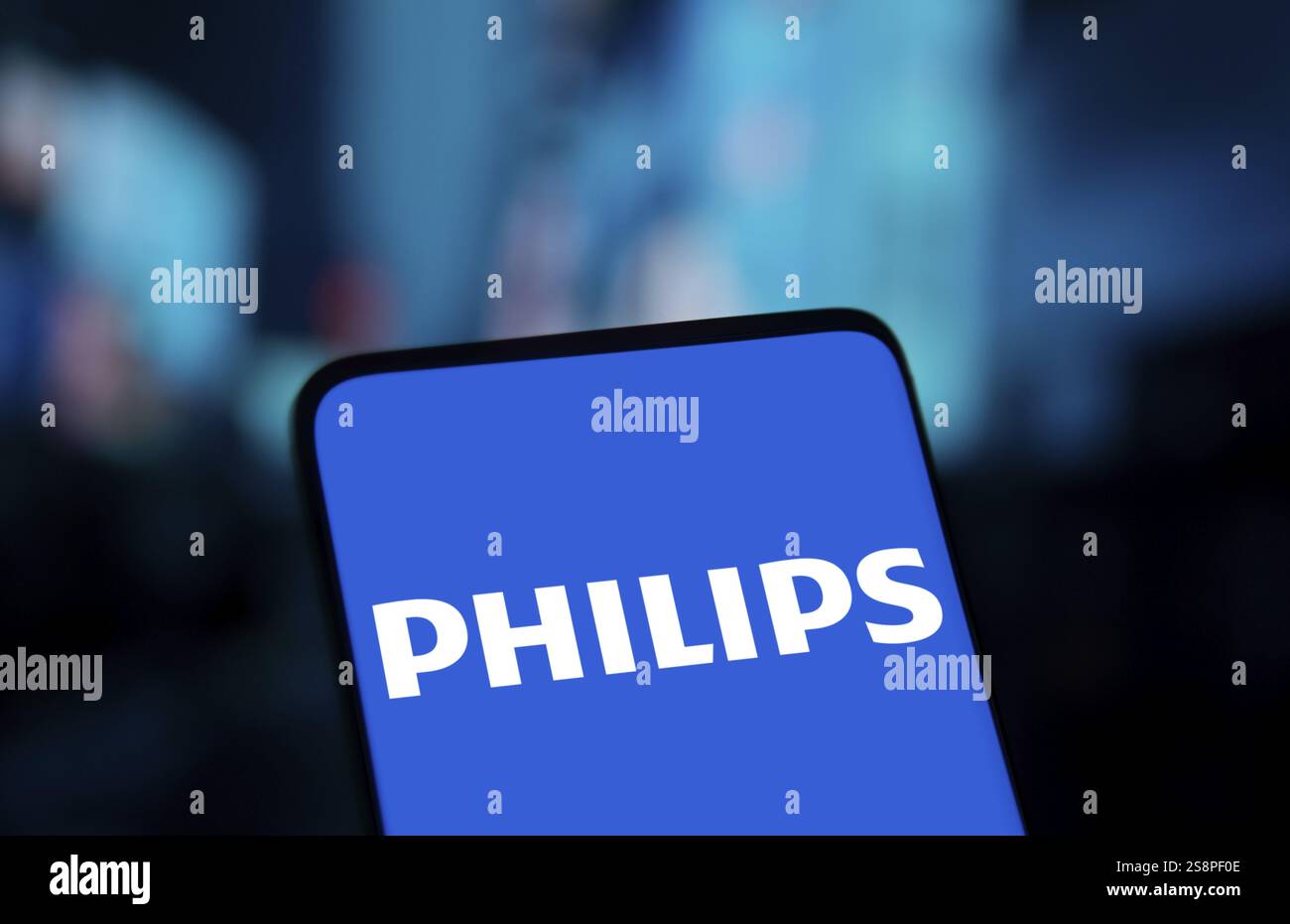 Il logo Philips viene visualizzato sullo smartphone. Philips è una multinazionale olandese Foto Stock