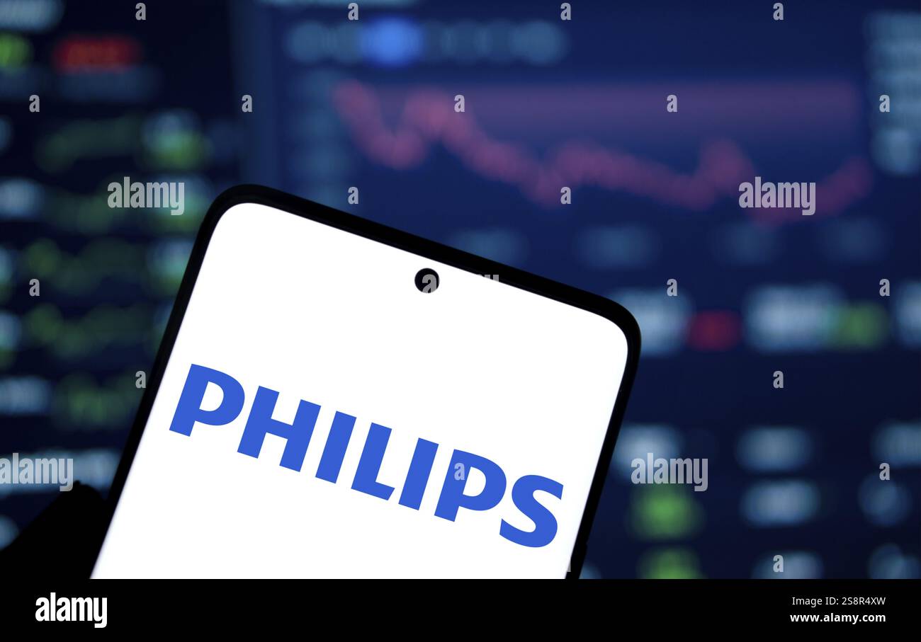 Il logo Philips viene visualizzato sullo smartphone. Philips è una multinazionale olandese Foto Stock