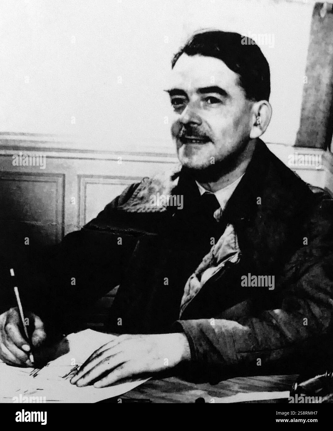 Fotografia di Frank Whittle (1907-1996) un inglese Royal Air Force ingegnere responsabile dell'aria. In data xx secolo Foto Stock