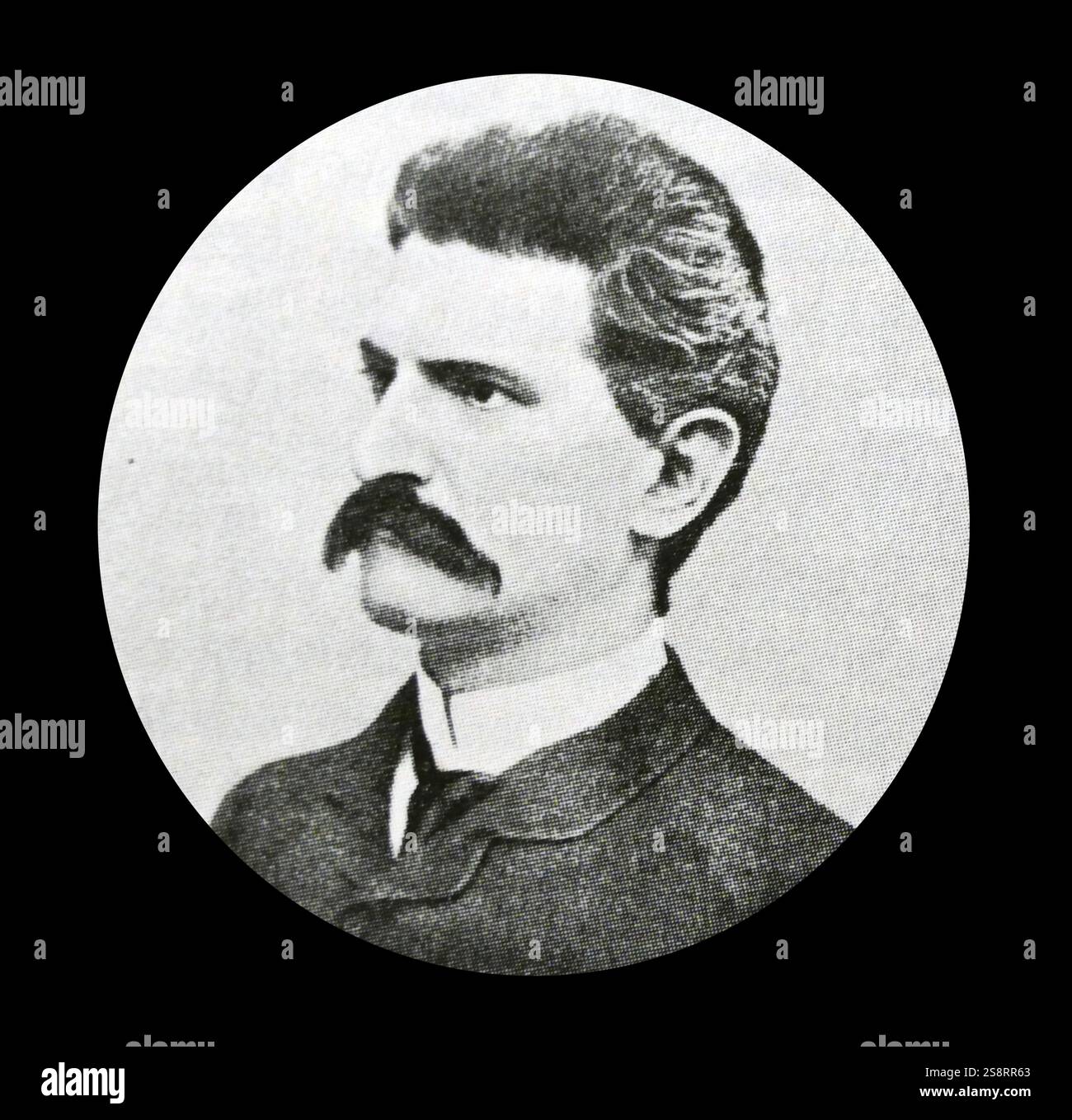 Sidney Costantino, barone Sonnino (11 marzo 1847 – 24 novembre 1922), è stato uno statista italiano, diciannovesimo primo ministro d'Italia e per due volte ha servito brevemente come uno, nel 1906 e di nuovo dal 1909 al 1910. È stato anche ministro degli affari Esteri italiano durante la prima guerra mondiale, rappresentando l'Italia alla Conferenza di pace di Parigi del 1919 Foto Stock
