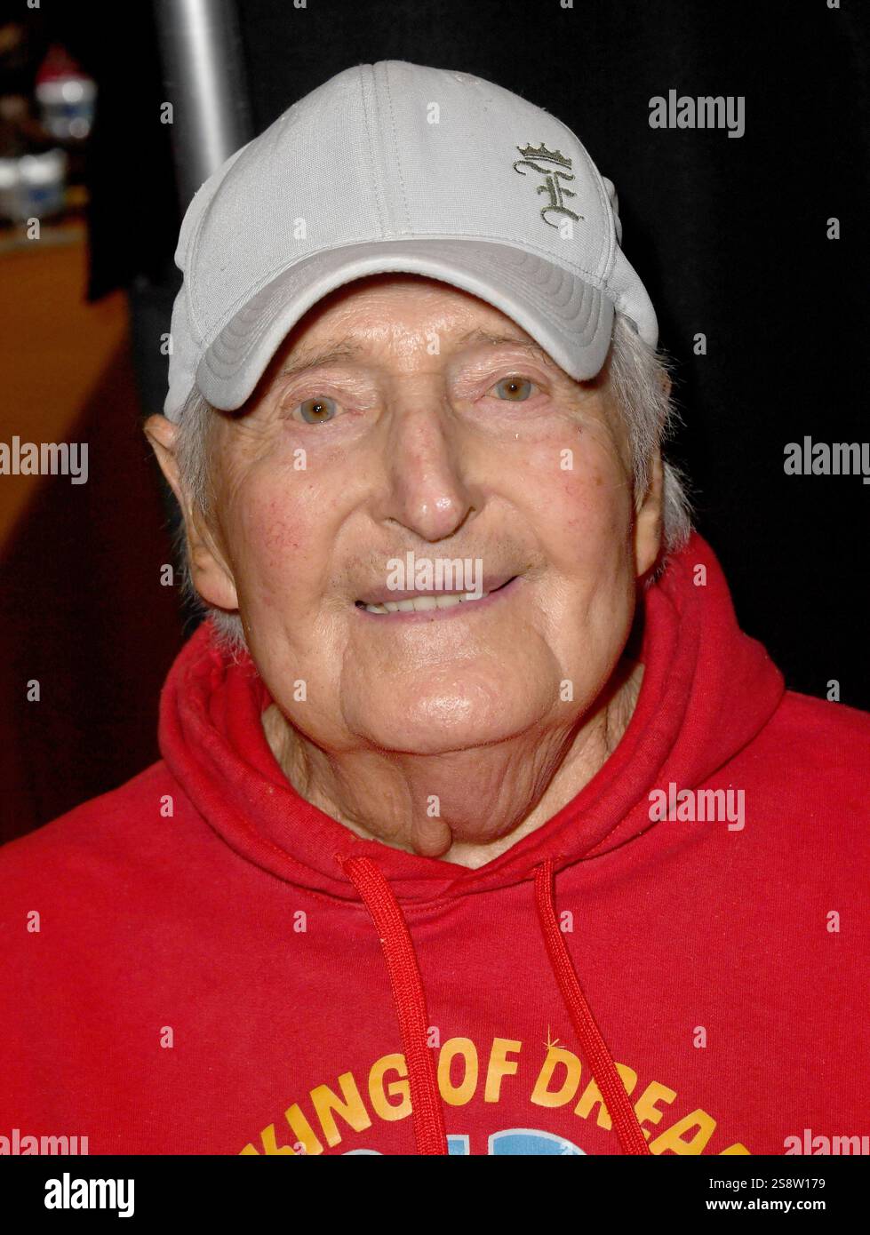 Il produttore Sid Krofft partecipa all'Hollywood Show tenutosi al Burbank Marriott Convention Center di Burbank. Foto Stock