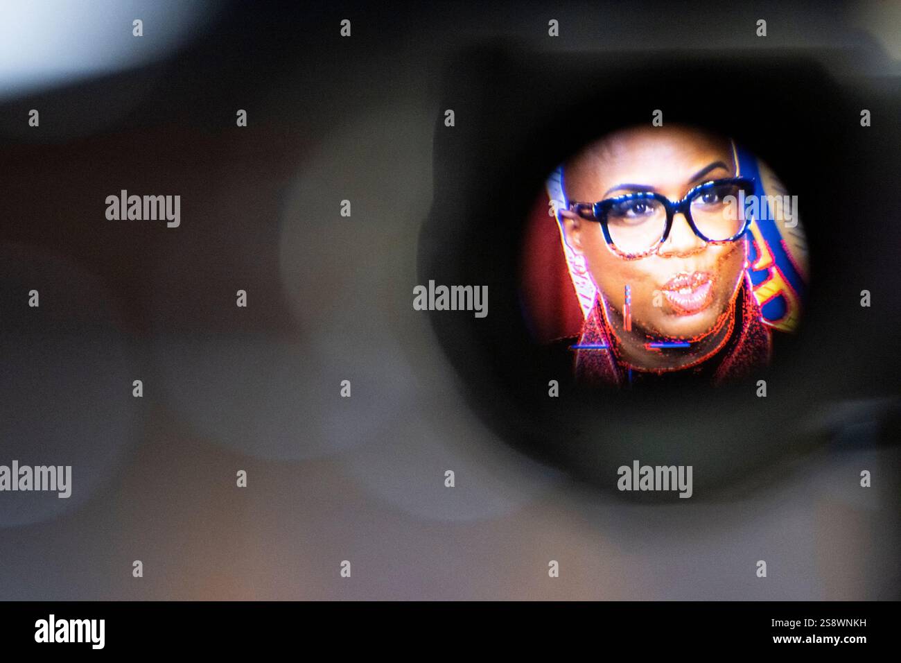 Washington, Stati Uniti d'America. 22 gennaio 2025. La rappresentante degli Stati Uniti Ayanna Pressley (Democratica del Massachusetts) fa una dichiarazione durante una conferenza stampa del Congresso Progressive Caucus che chiede l'abrogazione della legge sui nemici alieni nel Campidoglio degli Stati Uniti a Washington, DC mercoledì 22 gennaio 2025Credit: Mattie Neretin/CNP/Sipa USA Credit: SIPA USA/Alamy Live News Foto Stock