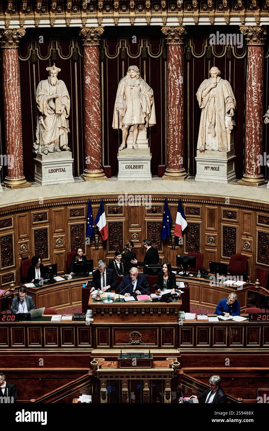 Antonin Burat / le Pictorium - sessione delle interrogazioni al governo del 22 gennaio 2025, al Senato francese - 22/01/2025 - Francia / Ile-de-France (regione) / Parigi - sessione delle interrogazioni al governo del 22 gennaio 2025, al Senato francese. Foto Stock