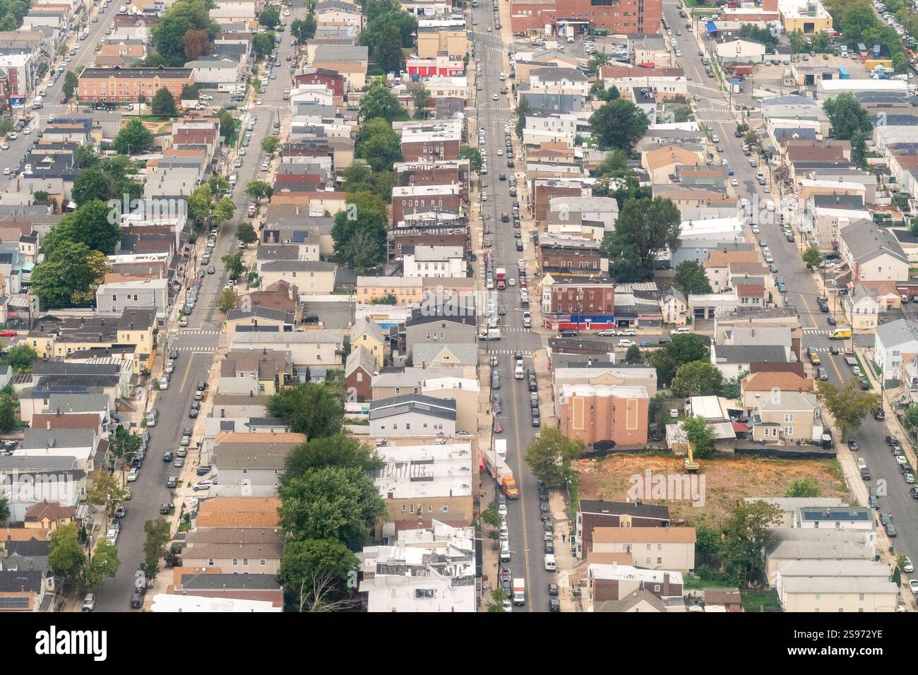 Elizabeth, New Jersey, Stati Uniti - Vista aerea delle strade di Elizabeth, New Jersey nella contea di Essex Foto Stock