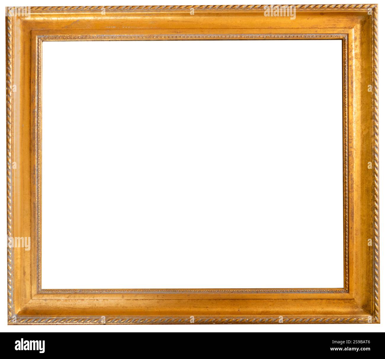 Immagine vuota dorata antica o cornice a specchio isolata su sfondo bianco Foto Stock