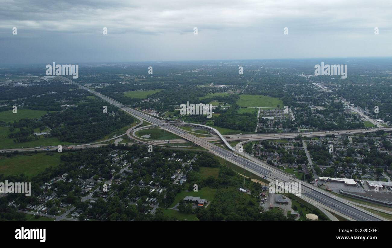 Parcheggio, magazzino, logistica, stoccaggio, trasporto, distribuzione, catena di approvvigionamento Foto Stock