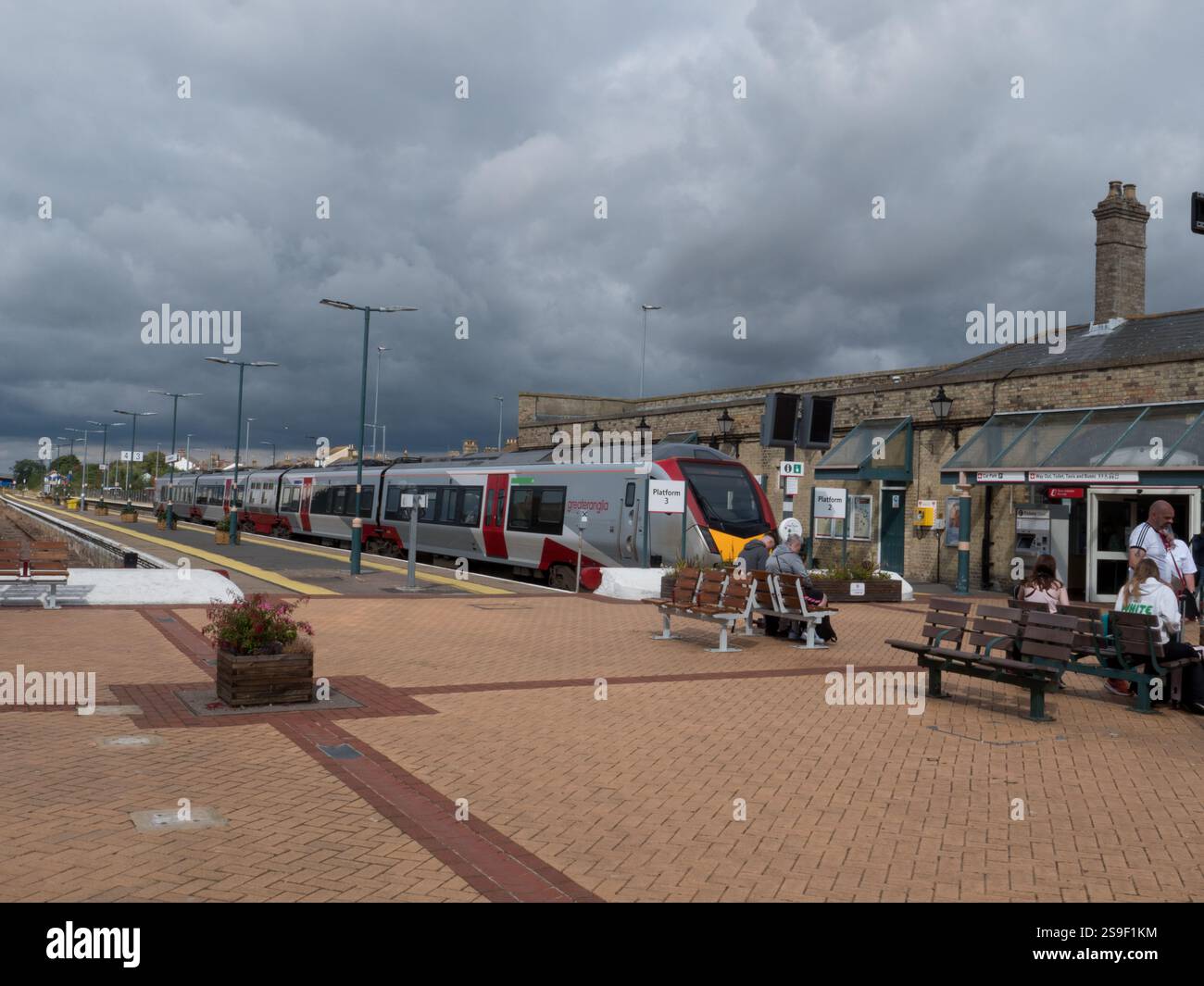 Treno Greater Anglia alla stazione di Lowestoft Foto Stock