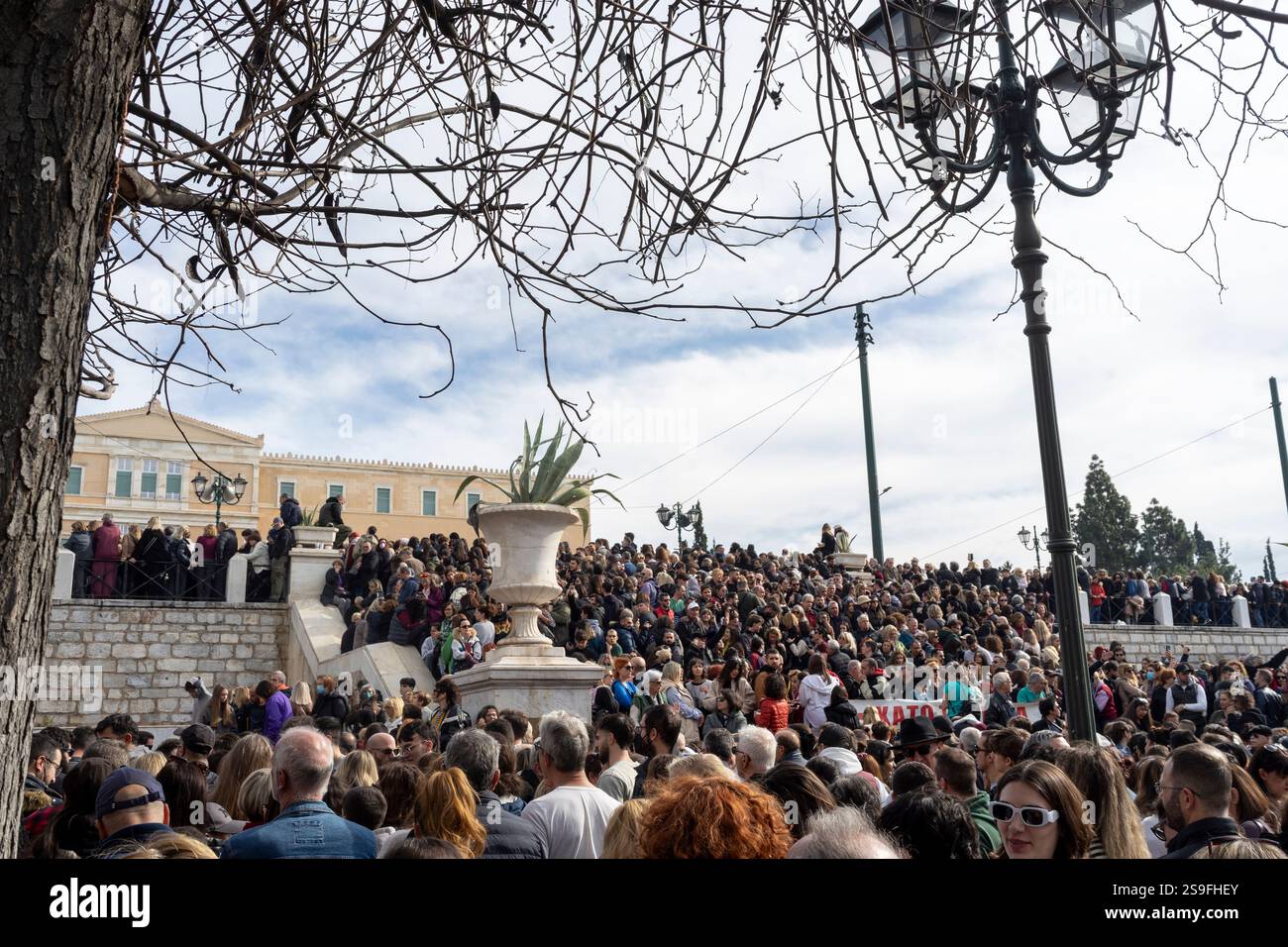 Grande manifestazione che sostiene la giustizia in caso di incidente mortale a tempi, che ha causato la morte di 57 persone. Foto Stock