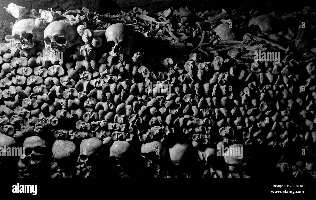 Le catacombe - Les Catacombes, Skullheads, Parigi, Francia Foto Stock