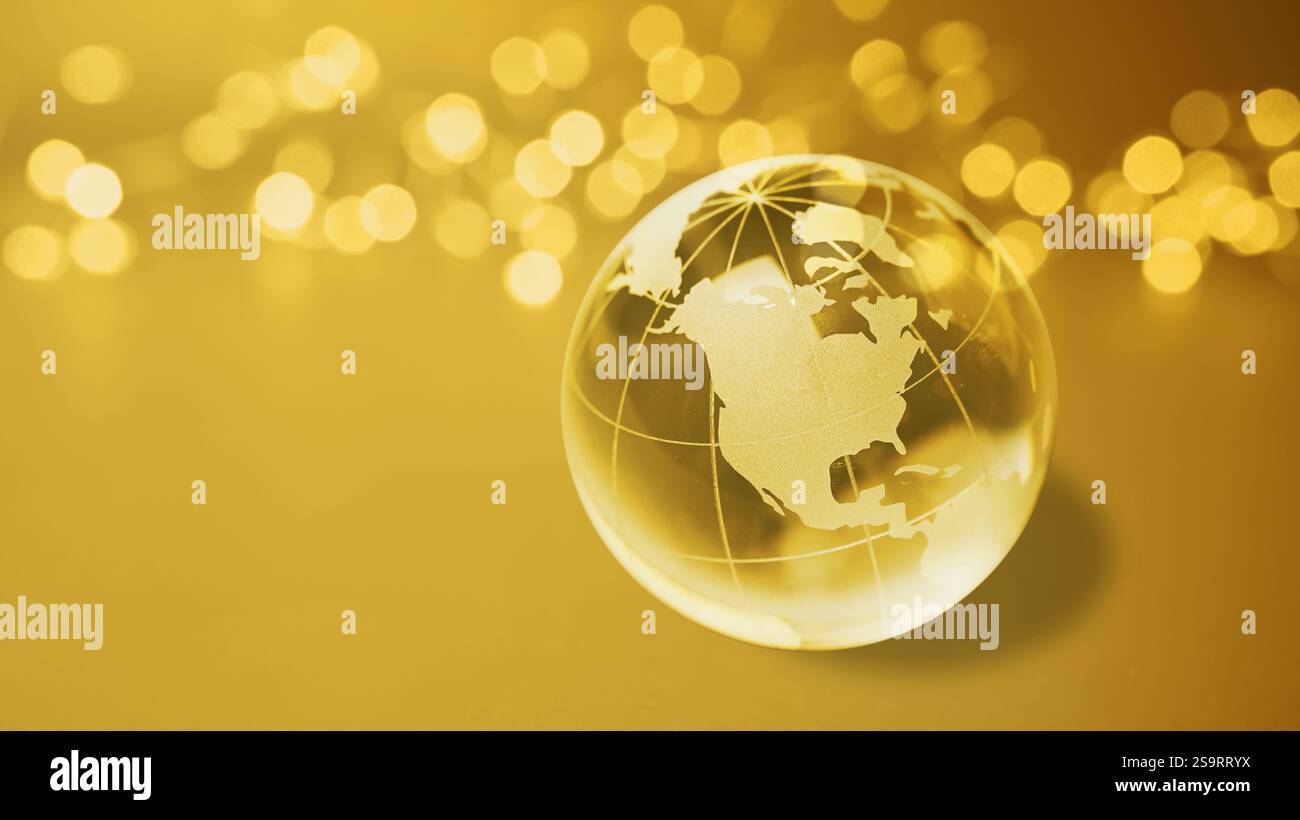 Business USA e Canada sul globo Golden Economy erath Ball con astratte catene di luce dorata sfondo anno nuovo 2025 america. Foto Stock