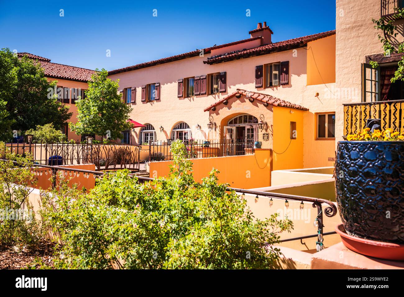 Winslow, Arizona USA - 4 giugno 2018: Lo storico hotel la Posada è stato progettato da Mary Jane Colter nel 1929. Foto Stock