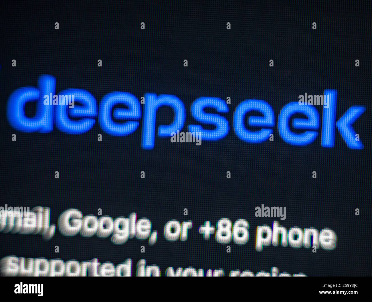 Wałbrzych, Polonia 01.28.2025: Logo Deepseek visualizzato sul telefono cellulare. Deepseek è una società cinese di intelligenza artificiale Foto Stock